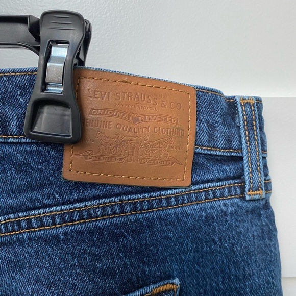 Levi’s wedgie straight size ankle cut dark denim jeans​ - Picture 7 of 9